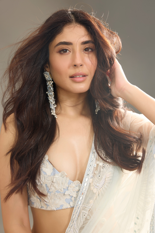 Kritika in Kai Lehenga set