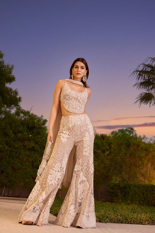 Kriti Sanon in Pia Sharara Set