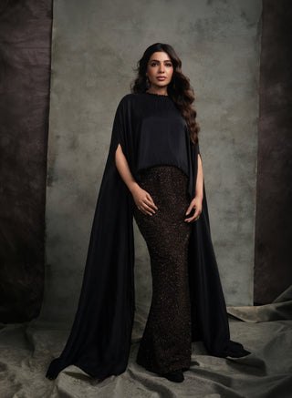 Samantha Ruth Prabhu in Onyx Cape Set