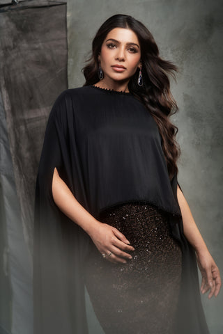 Samantha Ruth Prabhu in Onyx Cape Set
