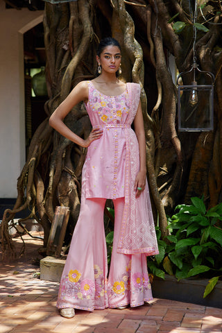 Sleeveless chanderi kurta with embroidered pants