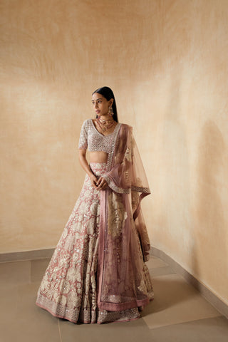 Zinna Lehenga